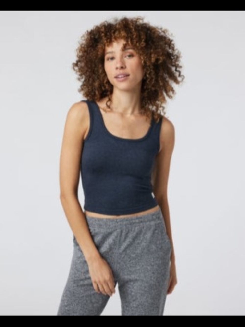 Vuori | Halo Essential Tank | Midnight Heather | M